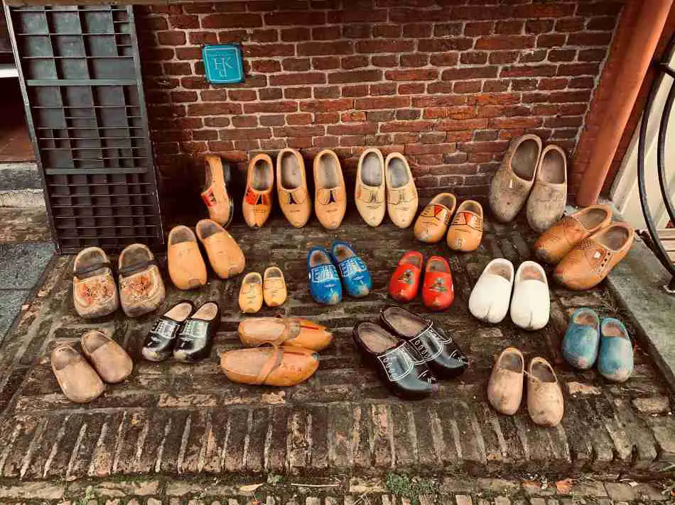 Why Did The Dutch Walk On Wooden Shoes? – Netherlands Insiders