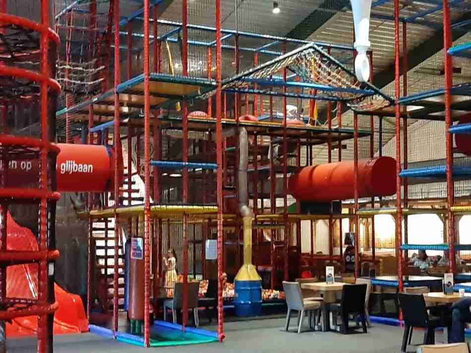 children playground Harrewar at Hof van Saksen