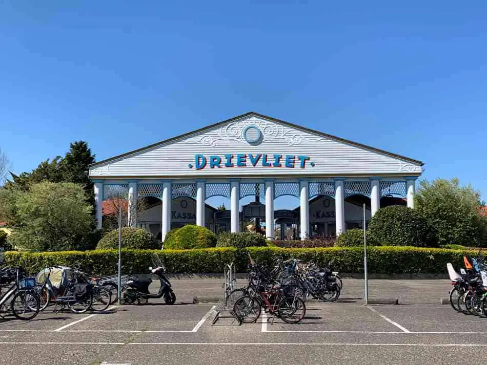 The entrance of Family Park Drievliet in The Hague